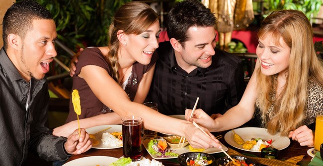Tips for Healthy Eating While Eating Out
